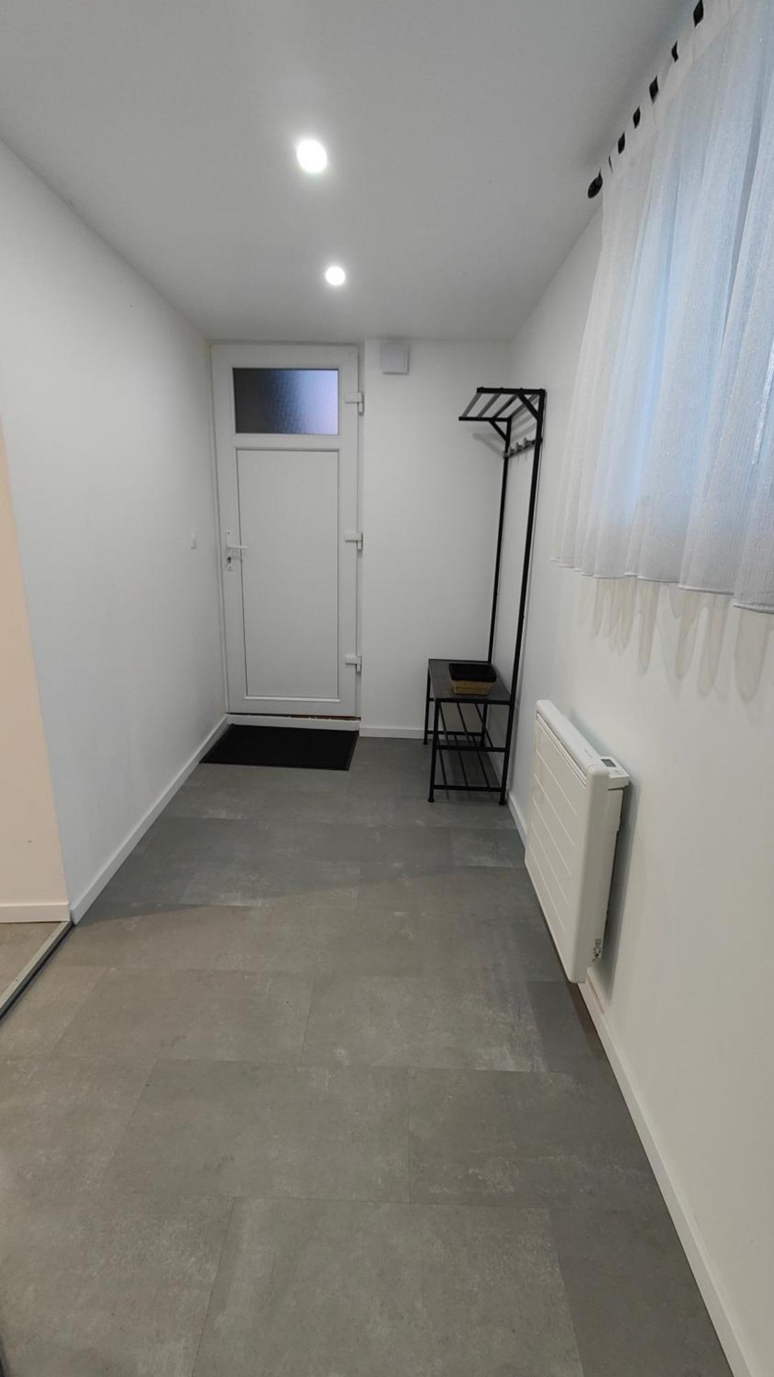 Bel Appartement F2 Entierement Renove セレスタ エクステリア 写真